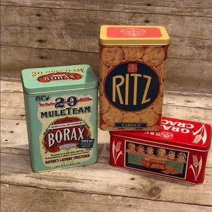 Vintage looking tins~ Set of 3